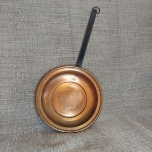 Vintage Copper Saucepan with Iron Handle